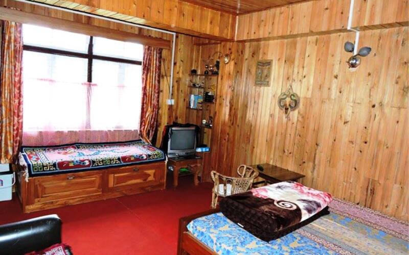 Lamahatta Lodge, Darjeeling 5